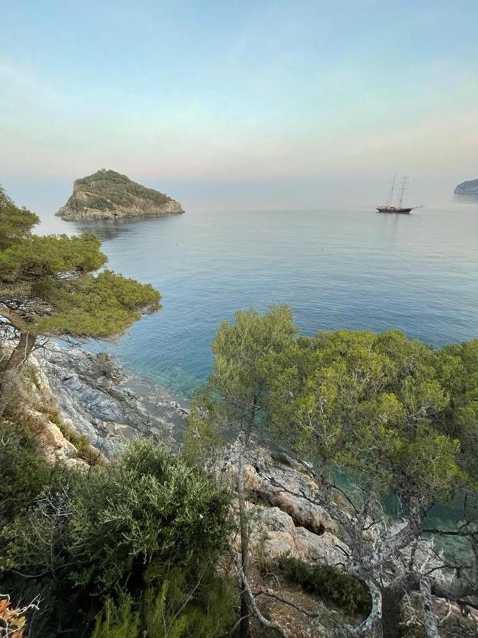 Una Finestra Sul Mare Home 2 แบร์เจจจี ภายนอก รูปภาพ